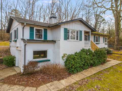 506 Ohio Avenue, Signal Mountain, TN 37377