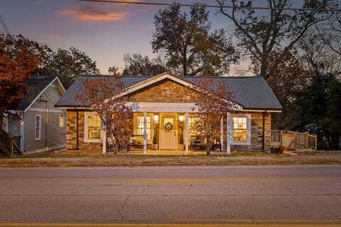 800 Barton Avenue, Chattanooga, TN 37405