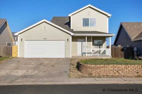 519 TARGHEE AVE, Cheyenne, WY 82007