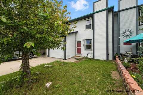 1839 BLUEGRASS CIR, Cheyenne, WY 82009