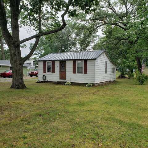 107 SHERIDAN DRIVE, PRUDENVILLE, MI 48651