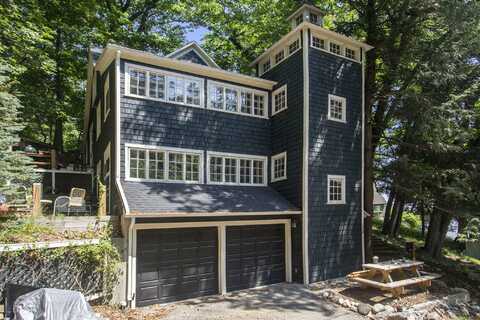 128 VAN DALSON STREET, SAUGATUCK, MI 49453