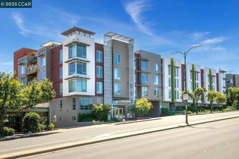 555 Ygnacio Valley Rd, Walnut Creek, CA 94596
