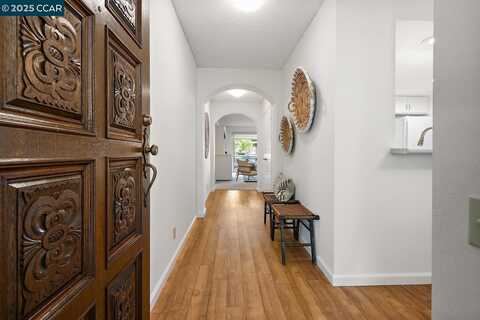 1501 Ptarmigan Dr, Walnut Creek, CA 94595