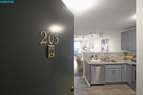 2901 Macarthur Blvd, Oakland, CA 94602