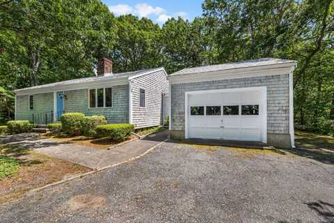 124 Heather Lane, North Falmouth, MA 02556