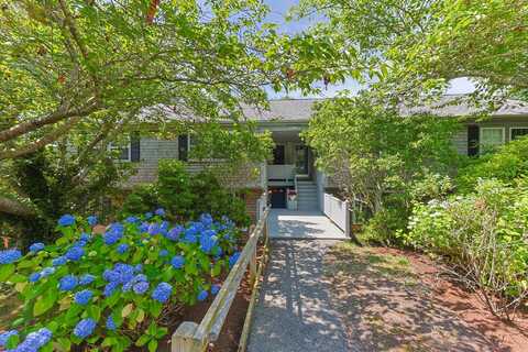 44 Misty Meadow Lane, North Chatham, MA 02650