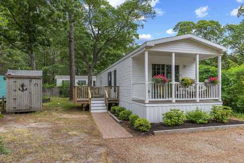 210 West Road, Wellfleet, MA 02667