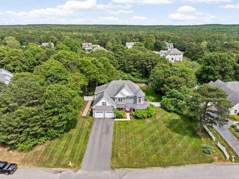 5 Bosuns Lane, Bourne, MA 02532