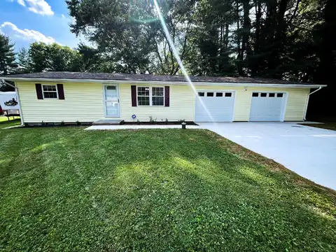 2065 Russell Drive, Zanesville, OH 43701