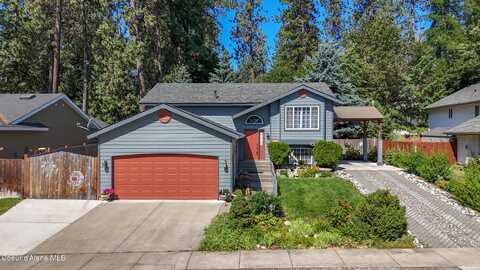 5903 N Silver Pines Ct, Coeur D Alene, ID 83815