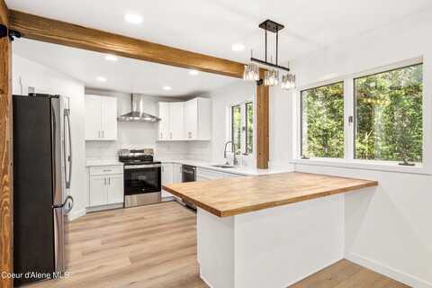 28729 Ramsey Rd, Athol, ID 83801