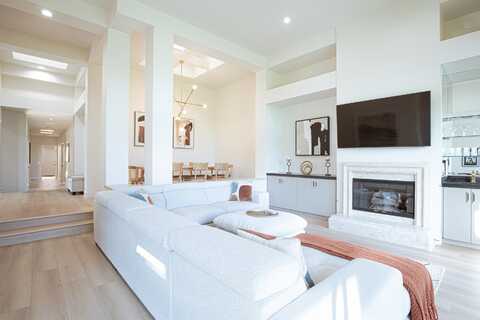 781 Box Canyon Trail, Palm Desert, CA 92211