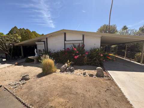 30 Diamond E Drive, Palm Desert, CA 92260