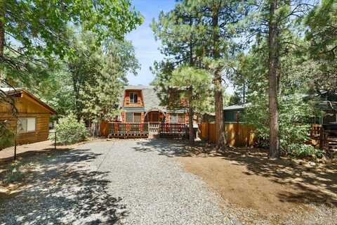 477 Los Angeles Avenue, Sugarloaf, CA 92386