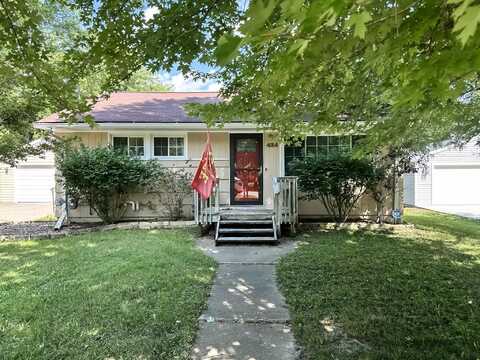 424 Hilltop Road, Ames, IA 50014