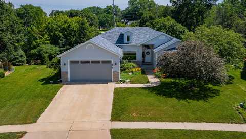 4518 Hemingway Drive, Ames, IA 50014