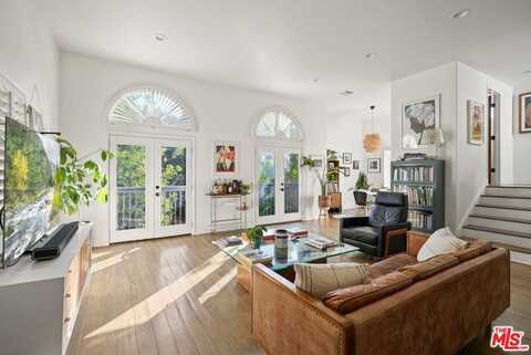 3418 Dorothy Rd, Topanga, CA 90290