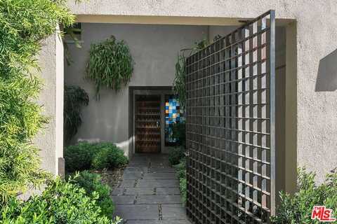 1026 N Tigertail Rd, Los Angeles, CA 90049