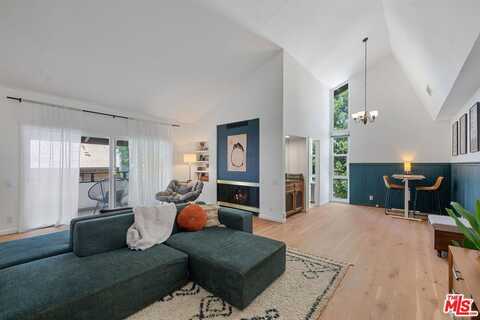 31568 Agoura Rd, Westlake Village, CA 91361