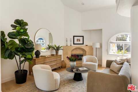 911 7th St, Santa Monica, CA 90403