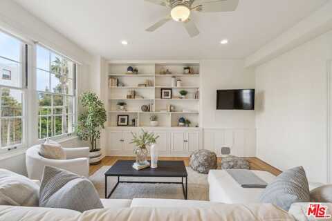 855 S Serrano Ave, Los Angeles, CA 90005