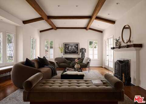 6401 San Vicente Blvd, Los Angeles, CA 90048
