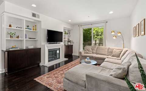 4644 Coldwater Canyon Ave, Studio City, CA 91604