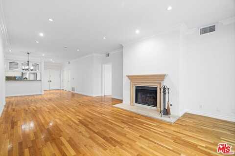 11535 Rochester Ave, Los Angeles, CA 90025