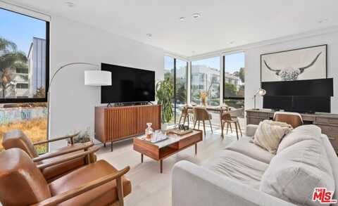 1243 N Gower St, Hollywood, CA 90038