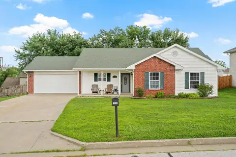 19406 Stacey CT, Boonville, MO 65233