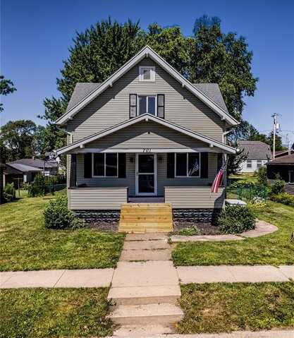 701 Hall Avenue, Lowden, IA 52255