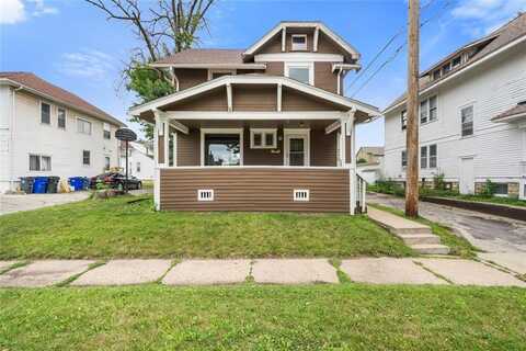 210 16th Street SE, Cedar Rapids, IA 52403