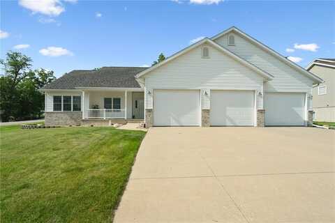 4118 Paradise Court NW, Cedar Rapids, IA 52405
