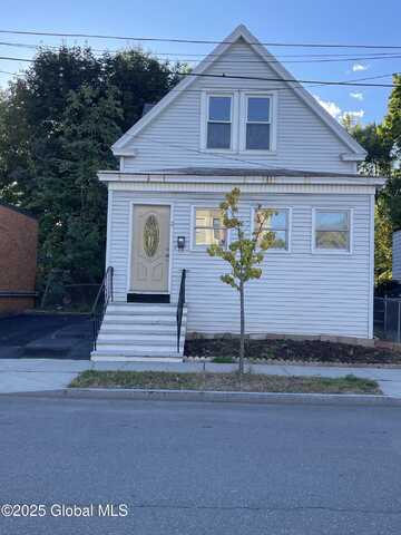2 Sand Street, Albany, NY 12209