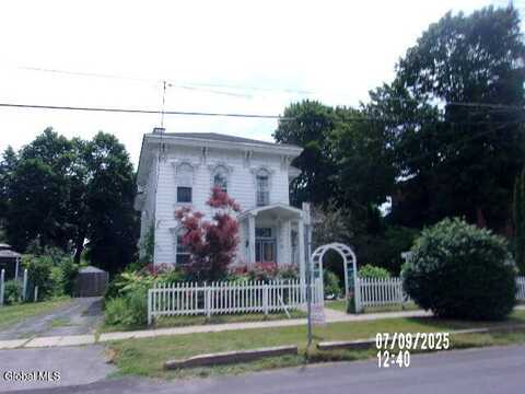 20 N 4th Avenue, Ilion, NY 13357