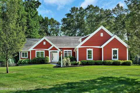13 Bridlewood Loop, Clifton Park, NY 12148