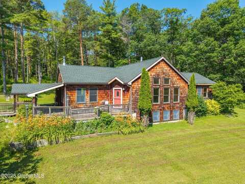 641 Altamont-Voorheesville Road, Altamont, NY 12009
