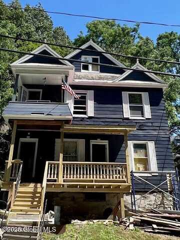 213 Vrooman Avenue, Amsterdam, NY 12010