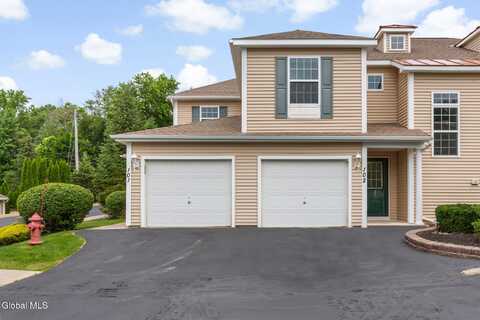 102 Royale Court, North Greenbush, NY 12180