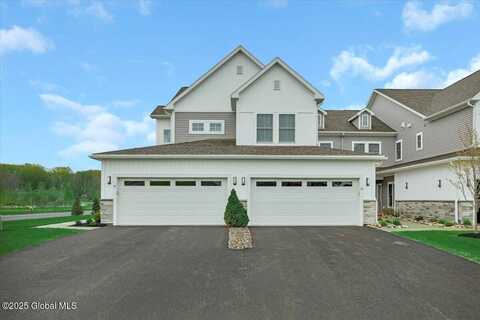 55 Wardley Circle, Colonie, NY 12047