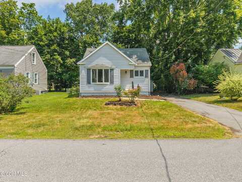5 Surrey Road, Glenville, NY 12302
