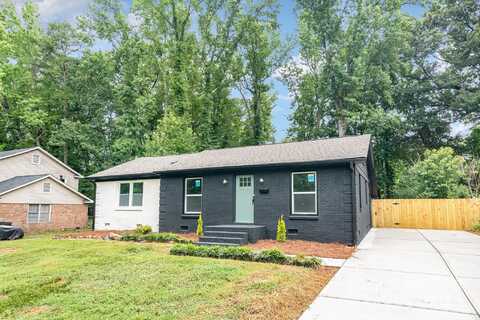 6557 Covecreek Drive, Charlotte, NC 28215