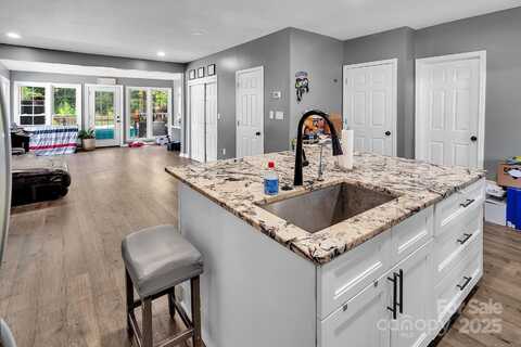 6475 Goldfish Road, Kannapolis, NC 28083