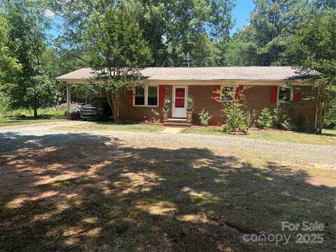 174 Crossrail Road, Mooresville, NC 28115