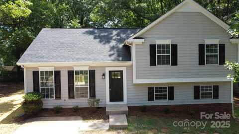 3140 Periwinkle Court, Charlotte, NC 28269