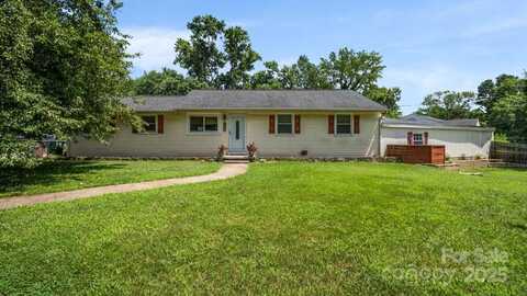 1405 Clegg Street, Greensboro, NC 27407