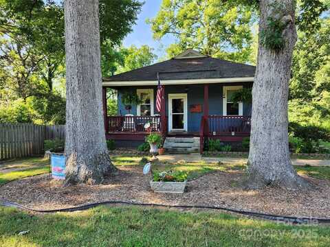 323 Johnson Street, Mount Holly, NC 28120