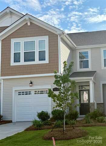 7209 Hodges Meadow Lane, Charlotte, NC 28213