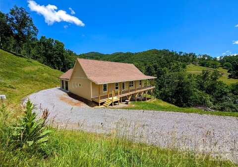 338 Majestic Mountain Drive, Burnsville, NC 28714